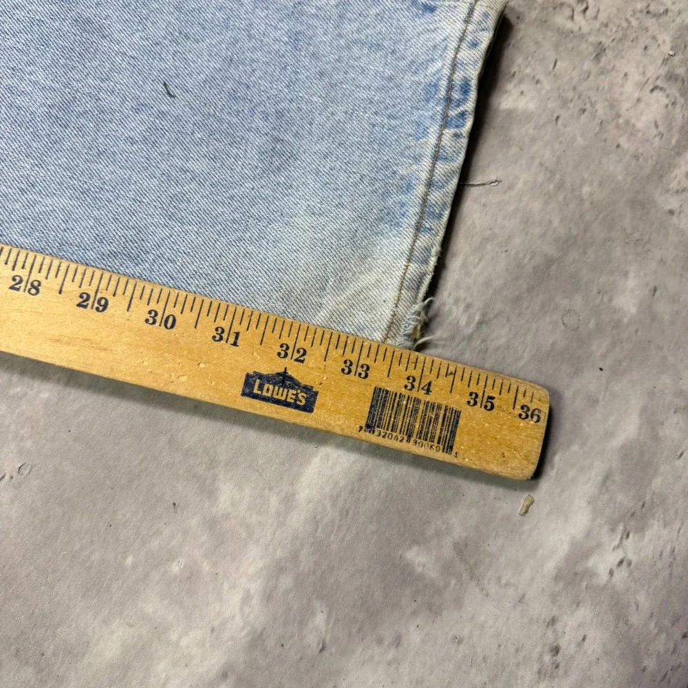 Vintage Levis 550 Relaxed Fit Tapered Leg Jeans Light Wash Made in USA 36x34